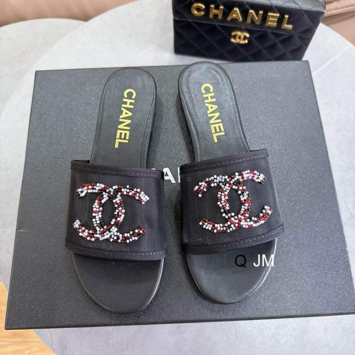 Picture of Chanel Slippers _SKUChanelsz35-40JM03053200